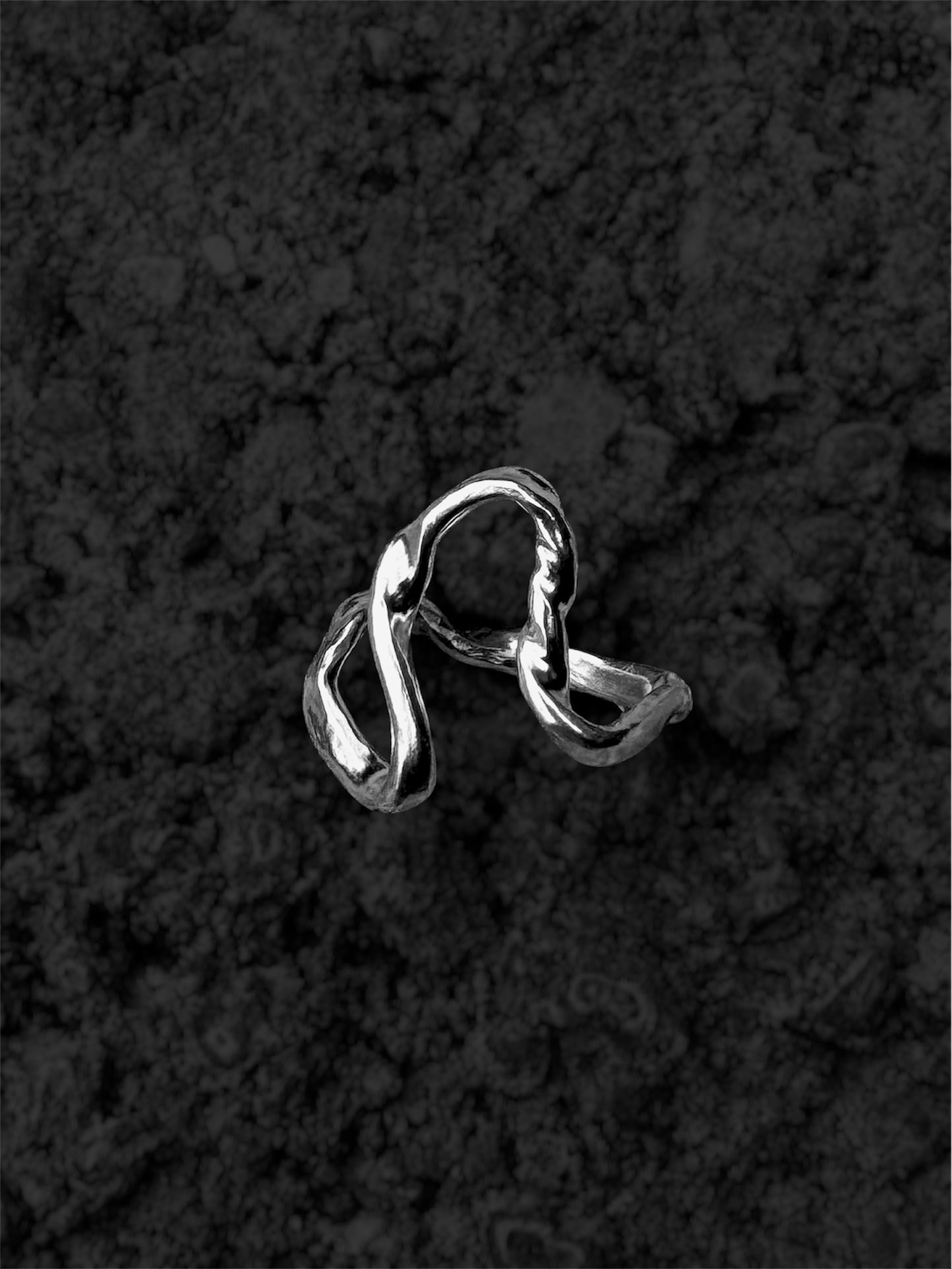 Tangle ring