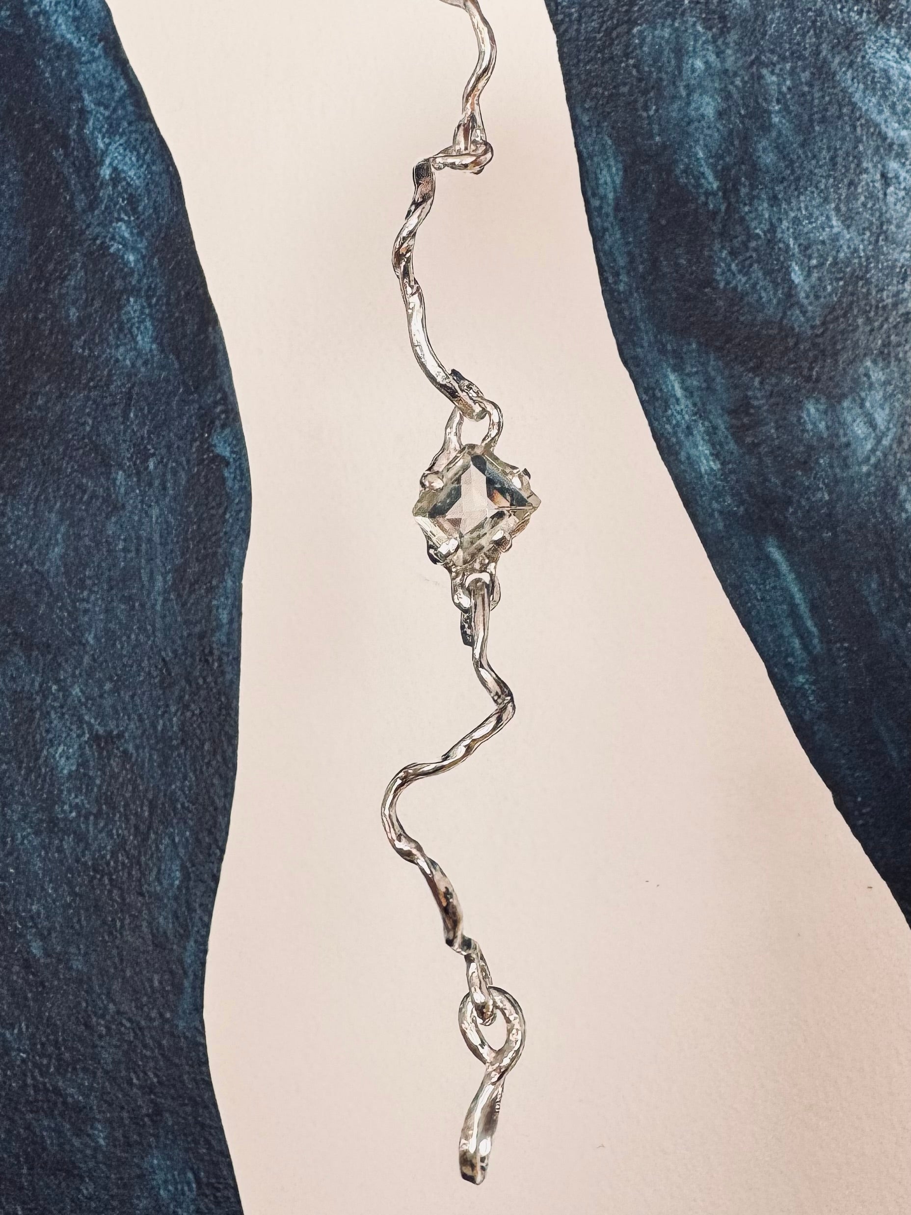 Bound bracelet – close-up