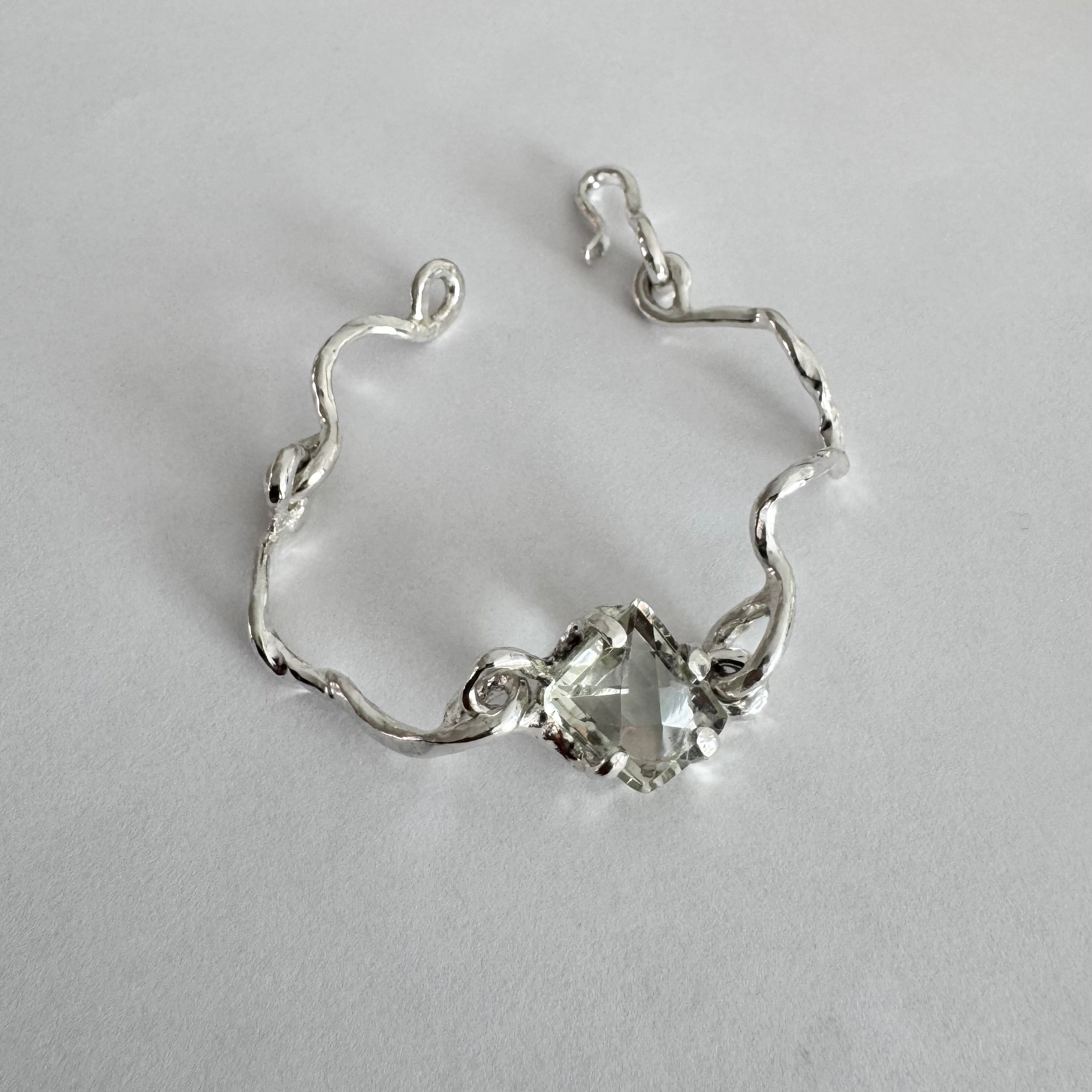 Bound bracelet – detail