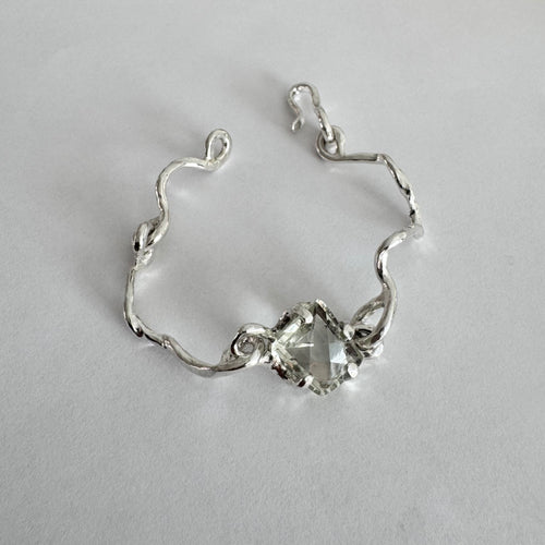 Bound bracelet – detail