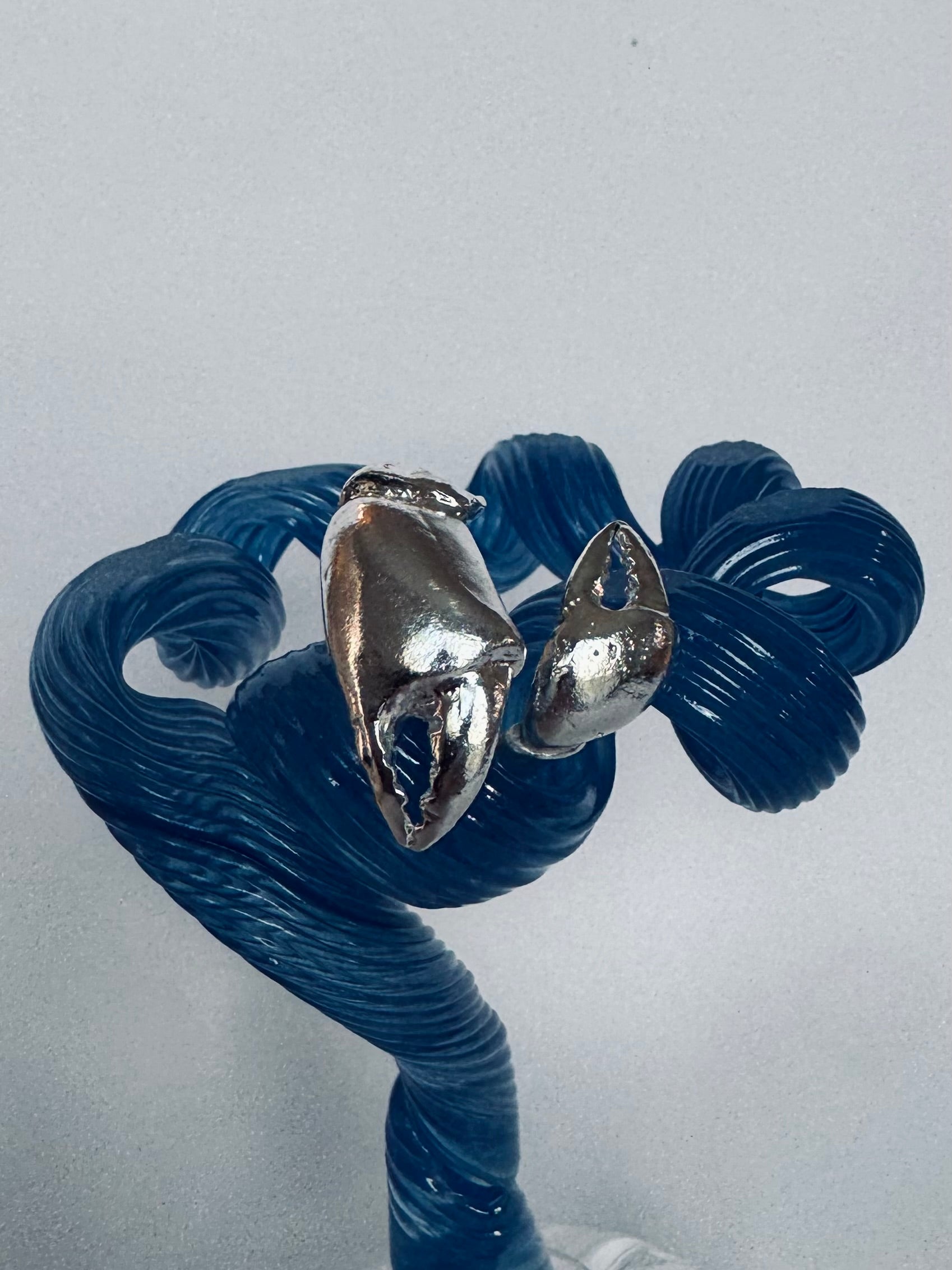Claw ring