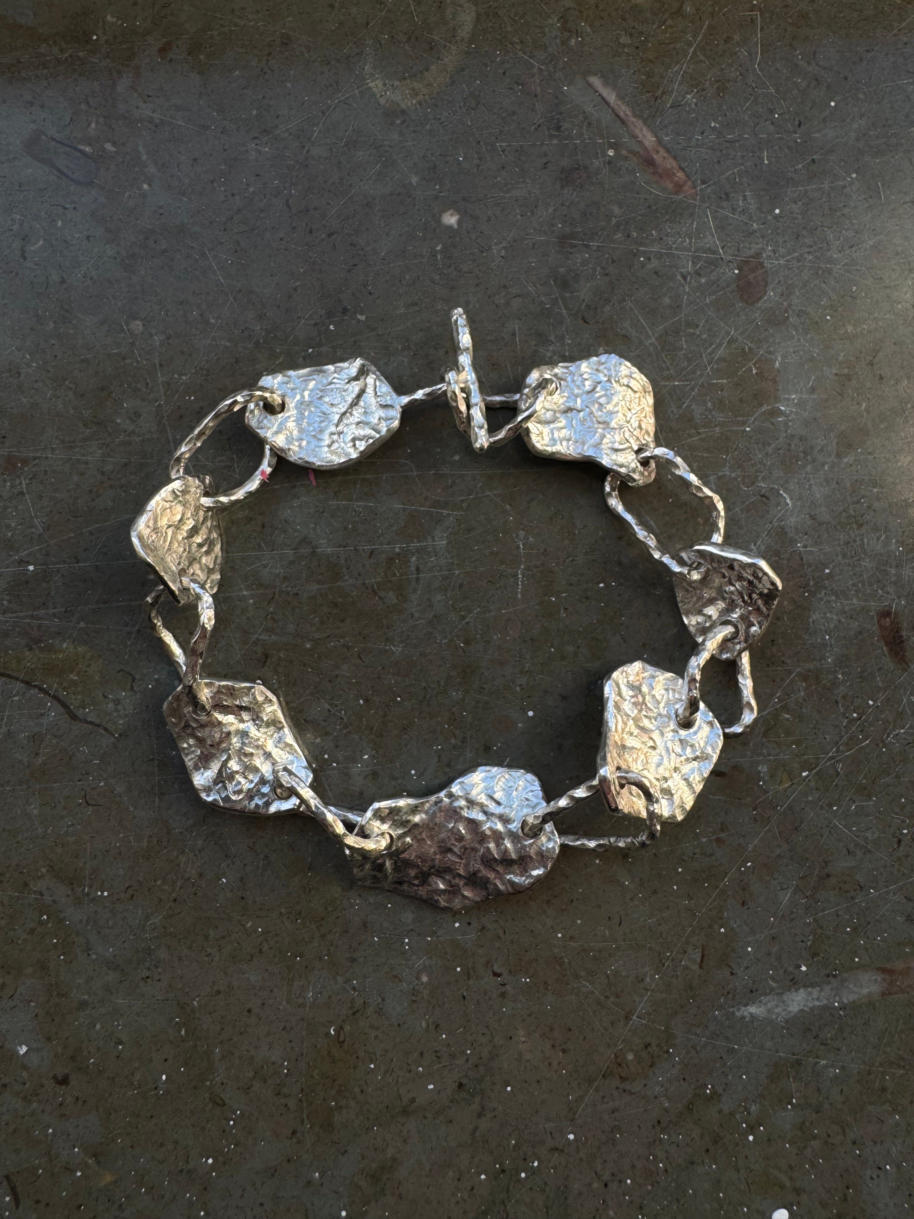 Flow bracelet – worn