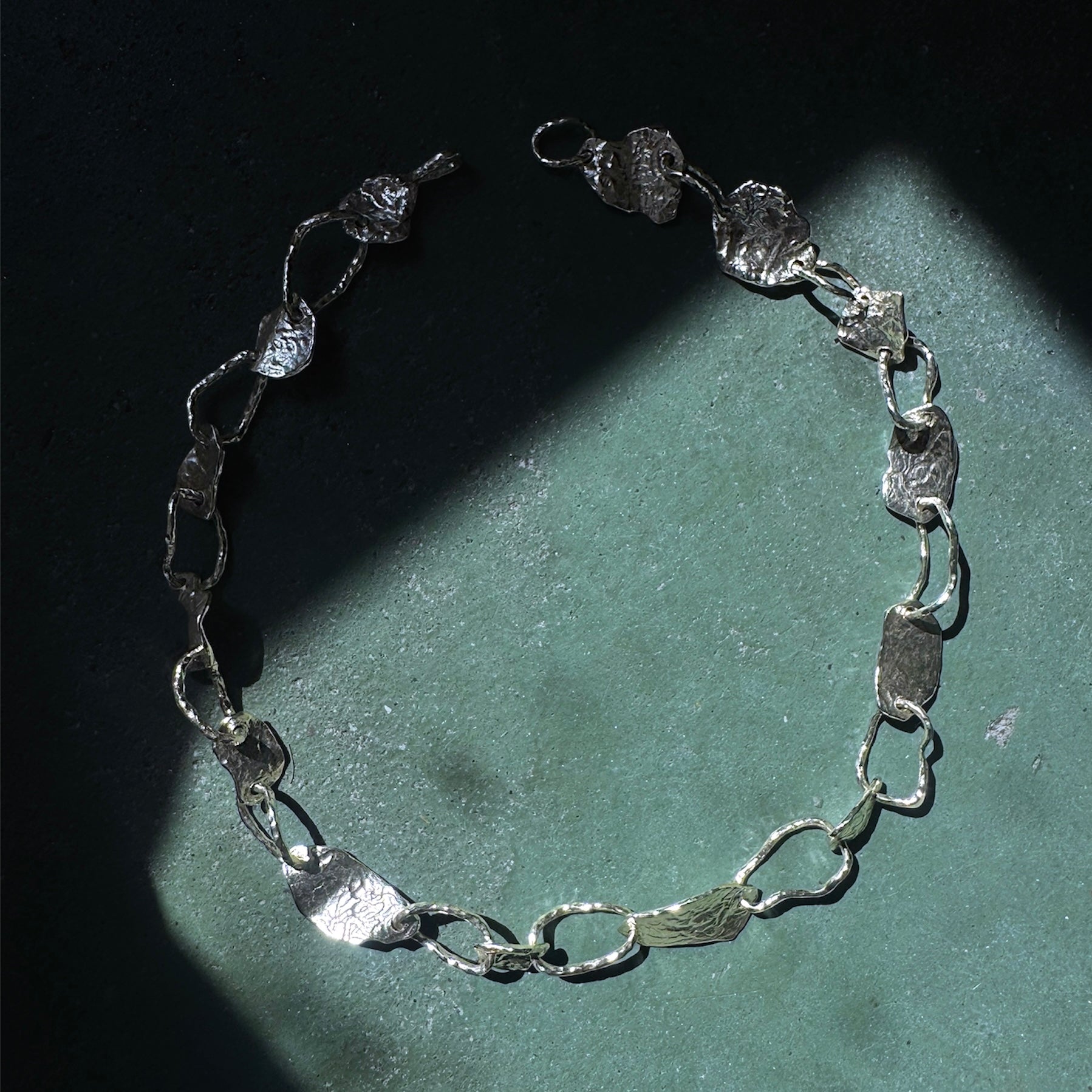 Flow necklace