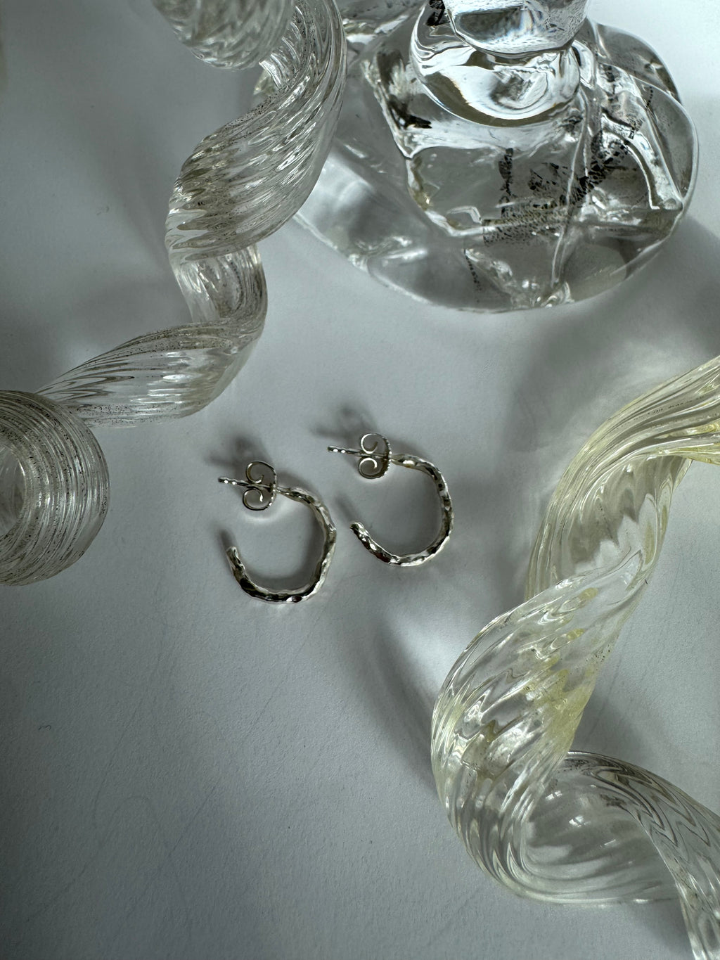 Loop earrings – close-up