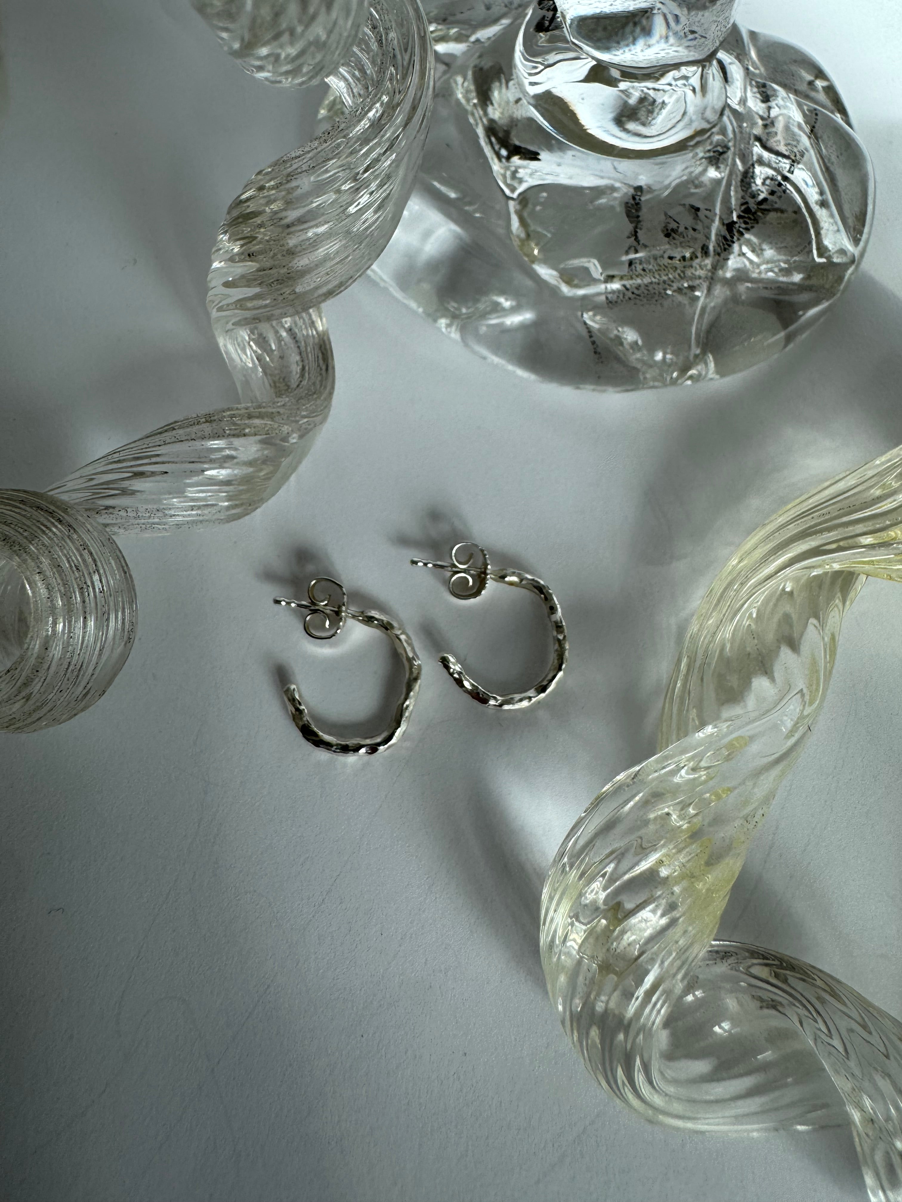 Loop earrings – close-up