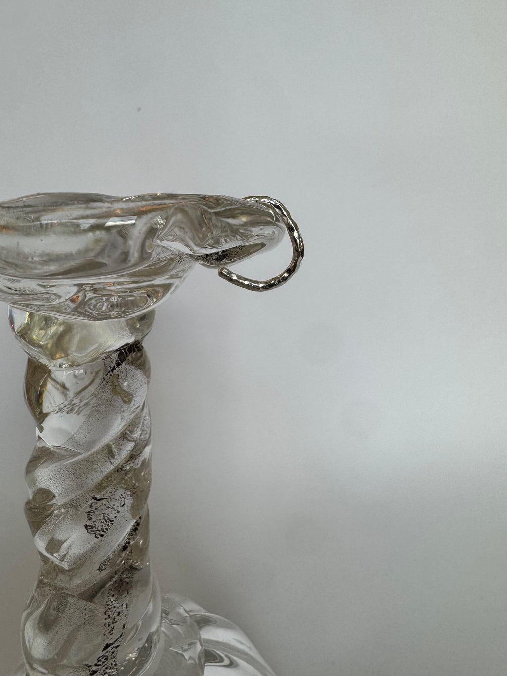 Loop earrings – detail