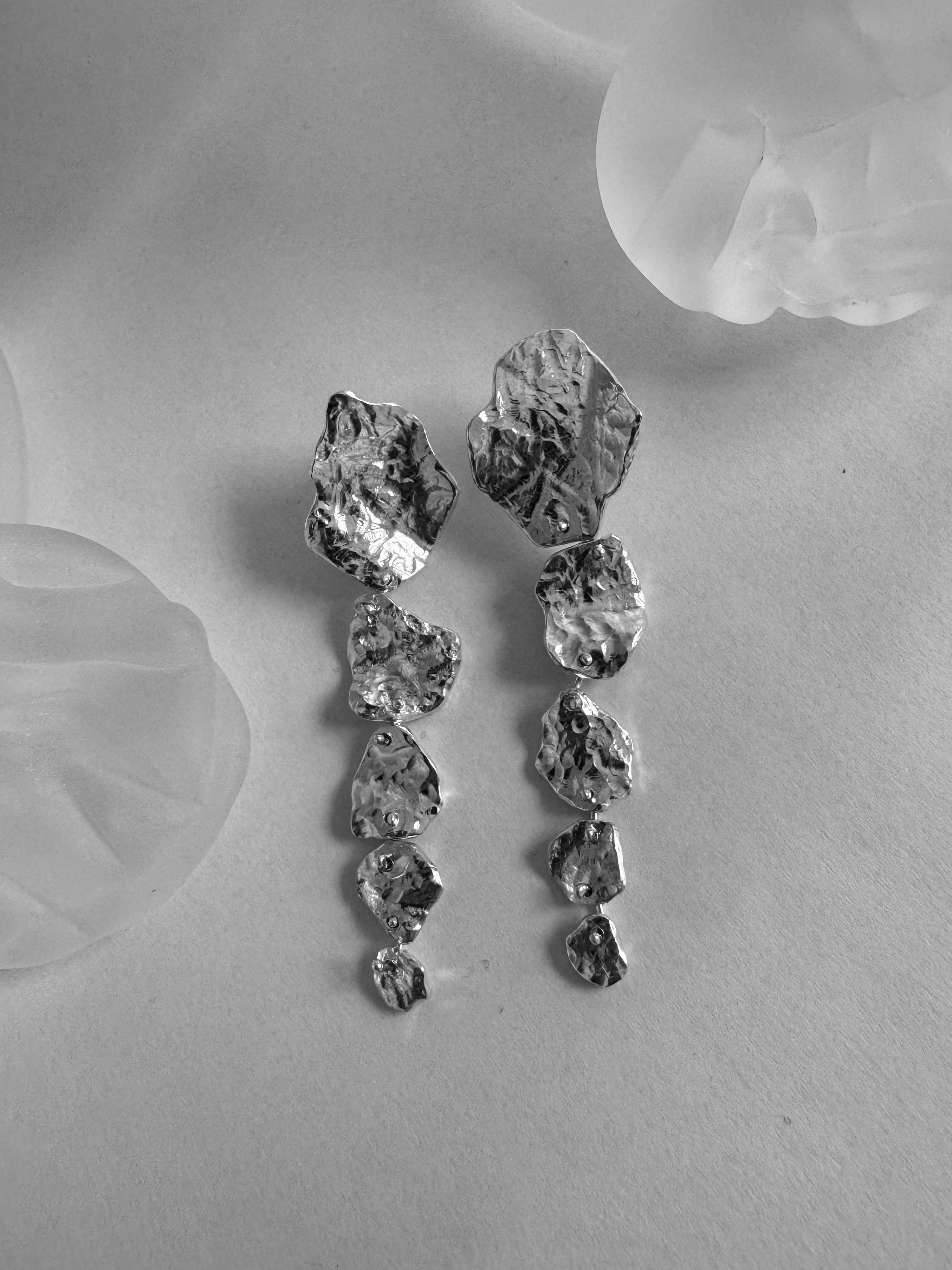 Row earrings