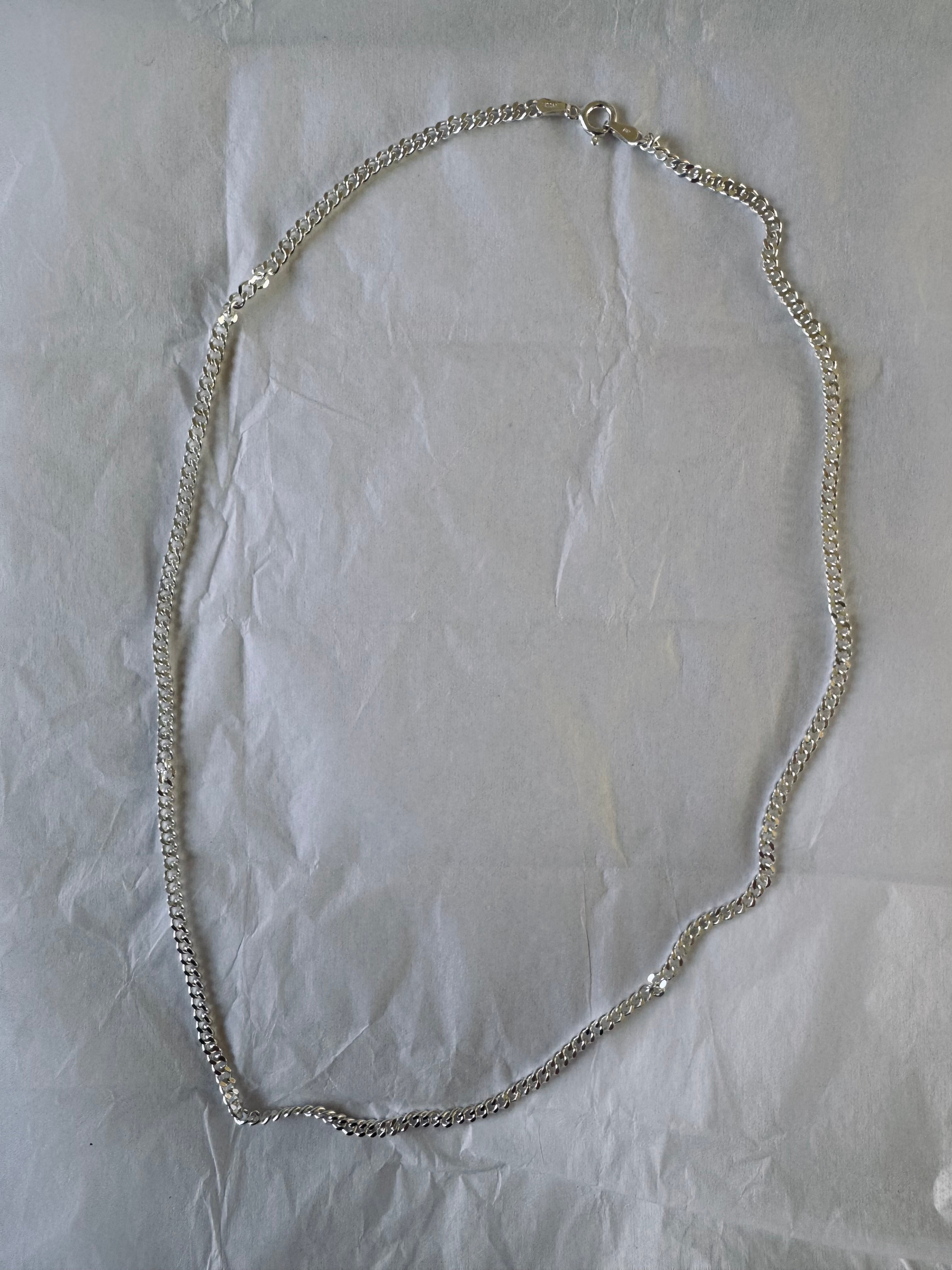 Simple chain 02