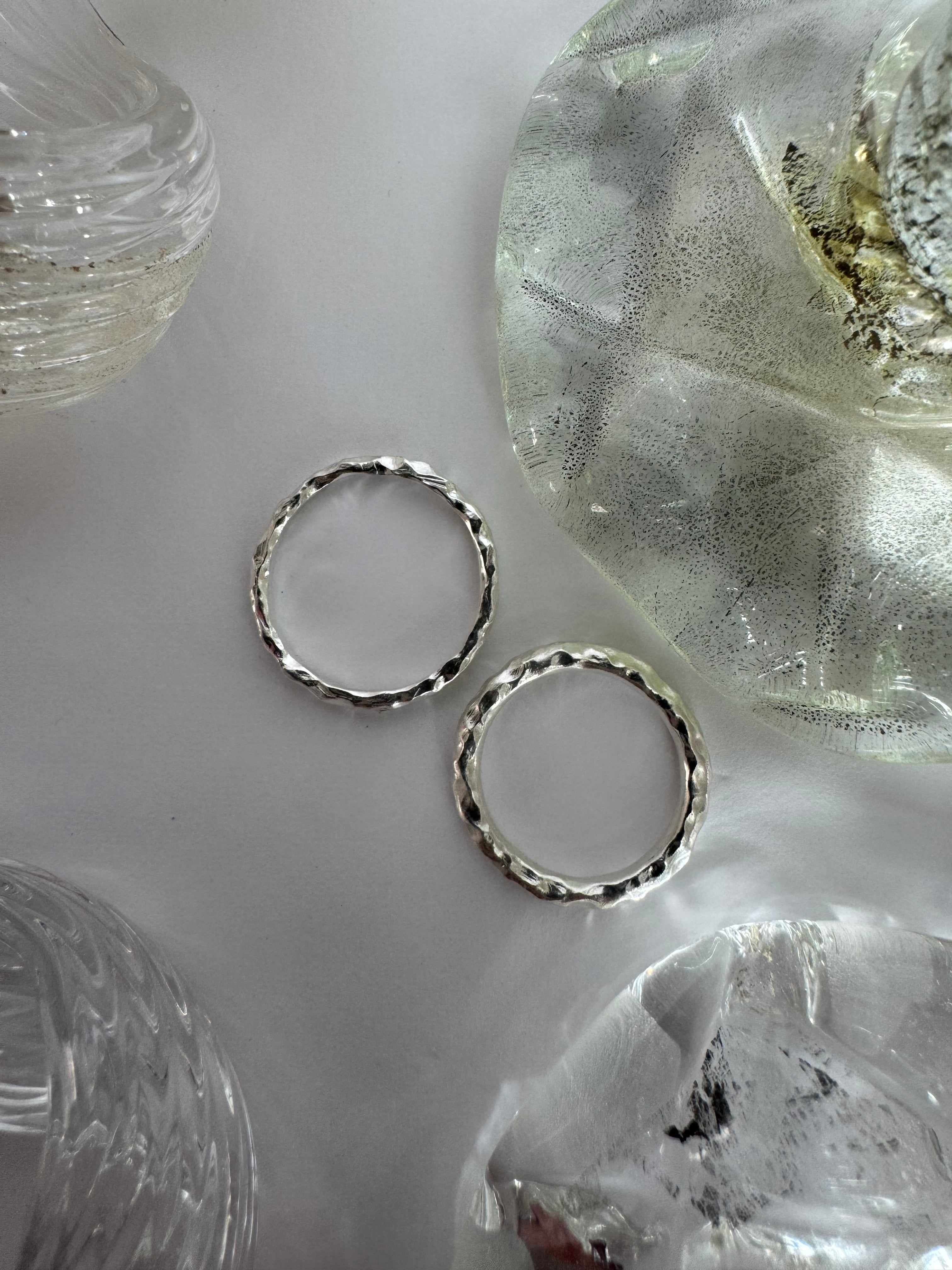 Stack slim ring
