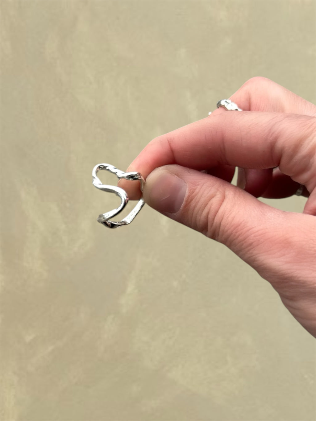 Tangle ring – close-up