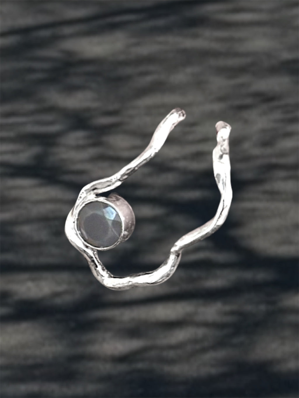 Tangle sculptural earring